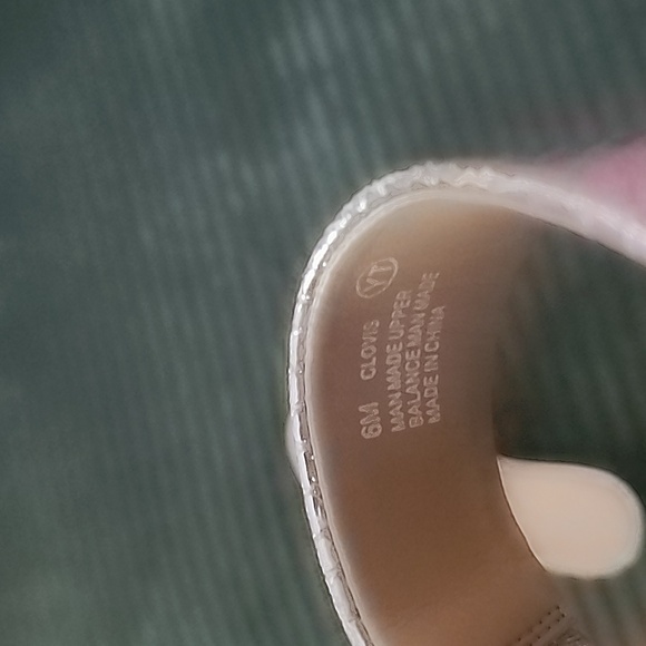 Aerosoles Silver Sandals - Picture 5 of 6